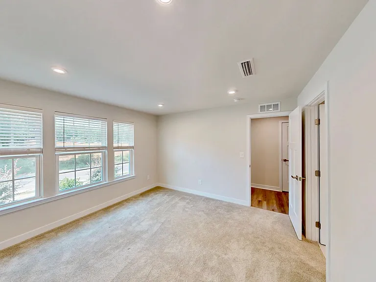 2903 Matthews Indian Trail Rd — Photo 4