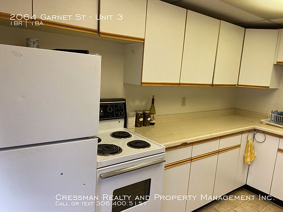 4th image of 2064 Garnet St #3