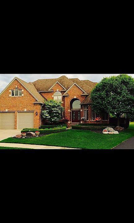2nd image of 21454 Gentry Dr