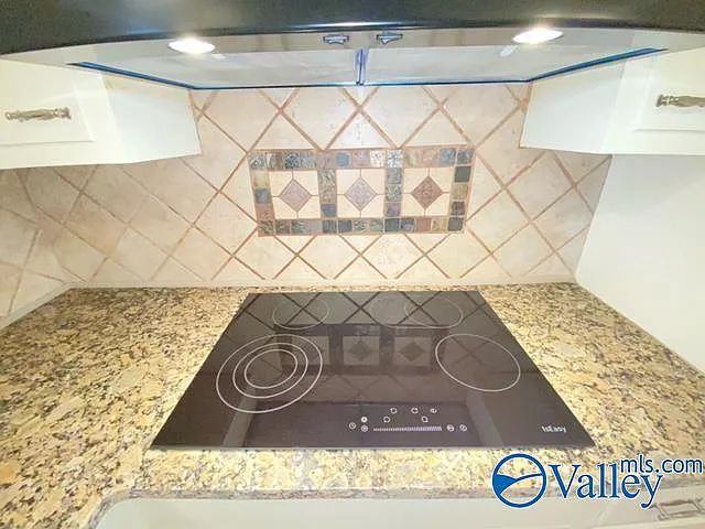 6210 Stratford Ct NW — Photo 14