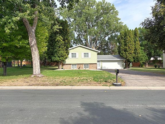 2nd image of 14131 Timothy Ave NE