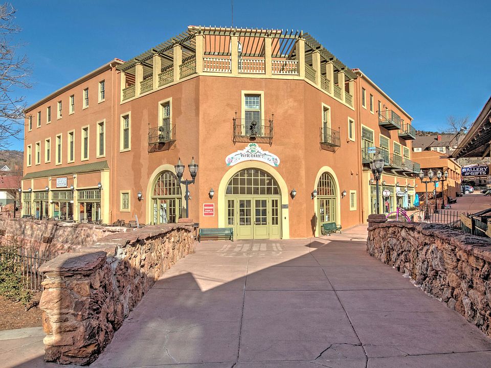 Manitou Spa Lofts