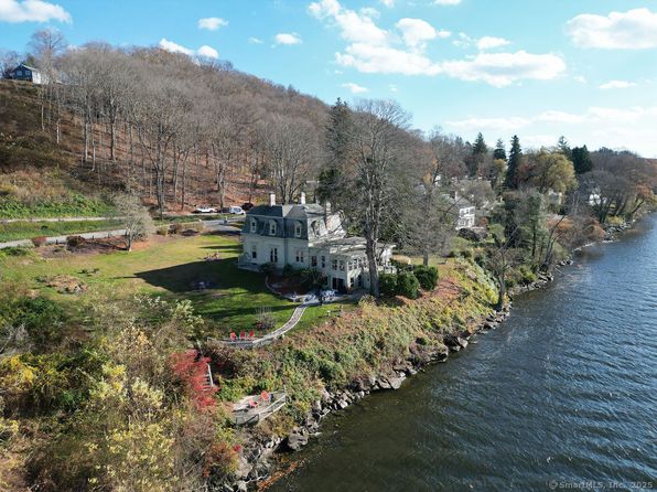 77 Main St, East Haddam, CT 06423