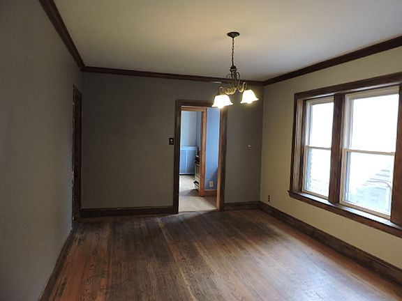 5th image of 5535 N Christiana Ave