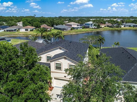2nd image of 8518 Tidal Bay Ln