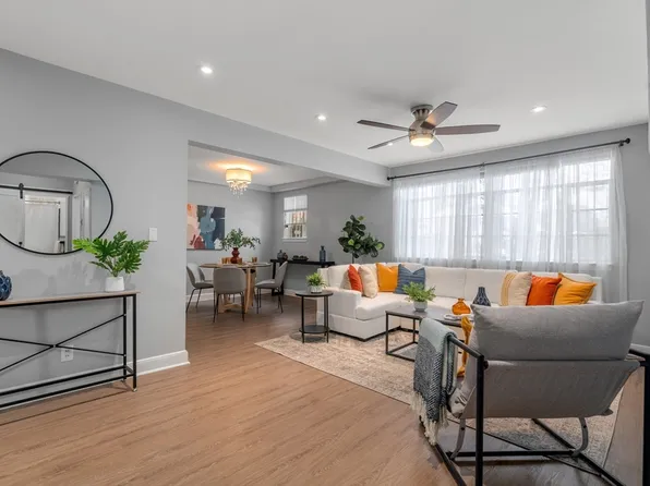 106 Evans Rd APT 1B, Brighton, MA 02135