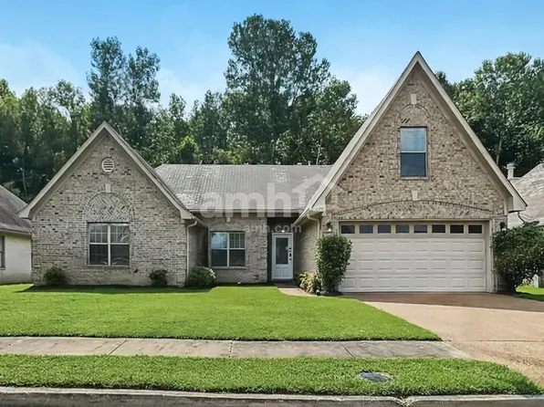 1679 Farkleberry Dr, Cordova, TN 38016