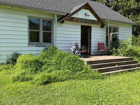 530 Barbours Cemetery Rd, Williamsport, PA 17701