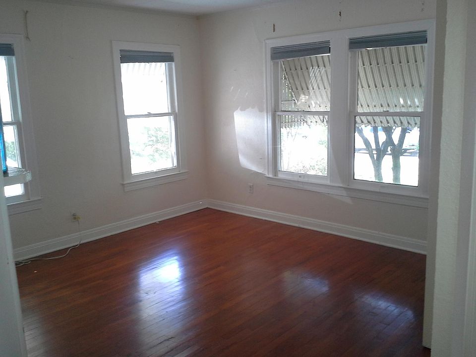 2nd image of 1609 Eva St #A