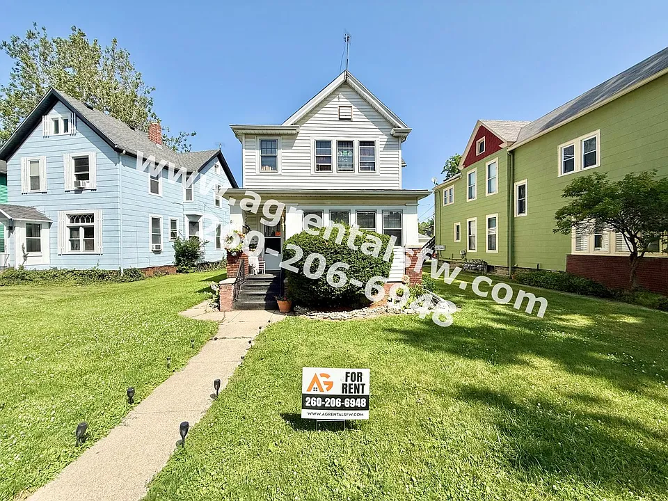 811 Columbia Ave