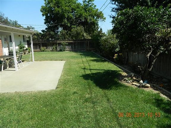 5th image of 2828 N Fisher St