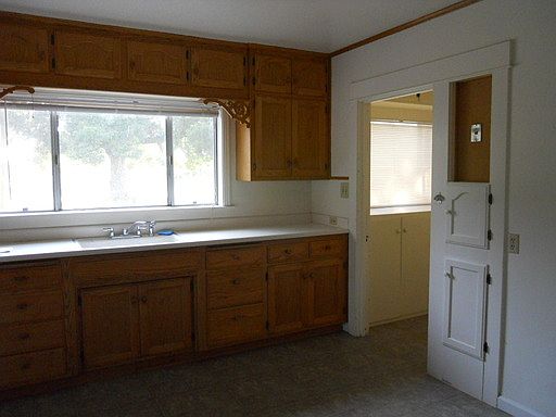 5th image of 20960 Yosemite Blvd