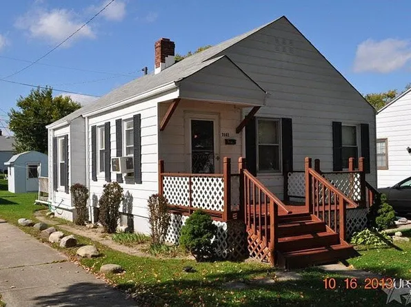 2502 Carlton Ct, Fort Wayne, IN 46802