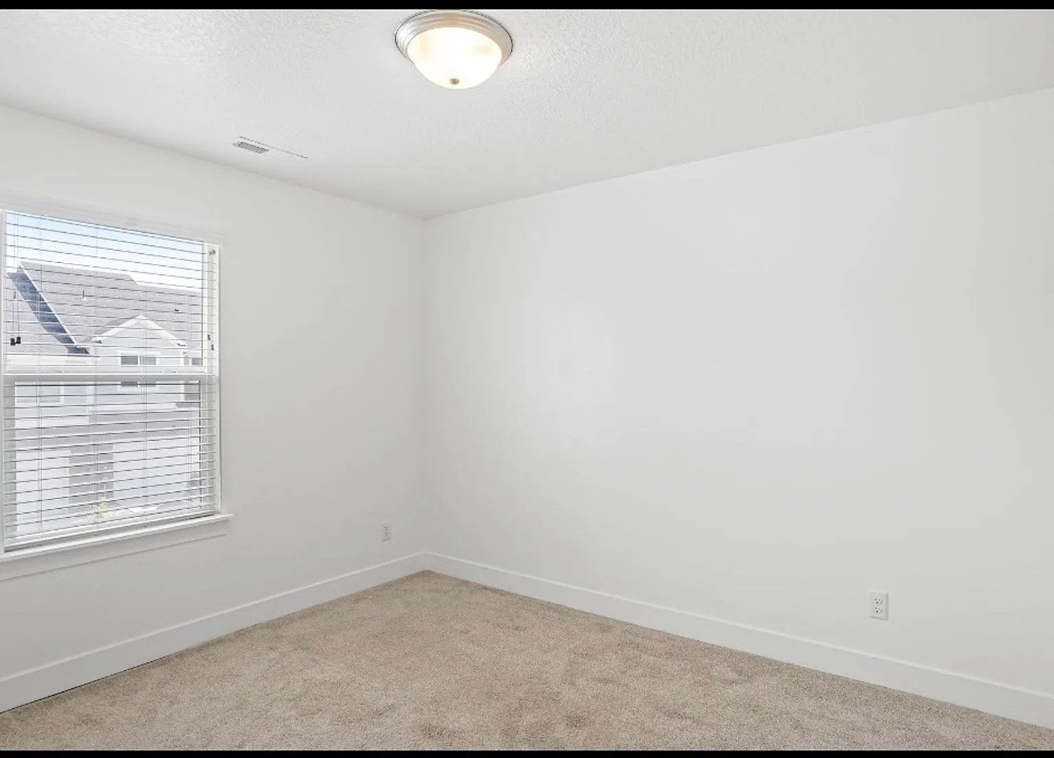 3988 West 1650 North — Photo 2