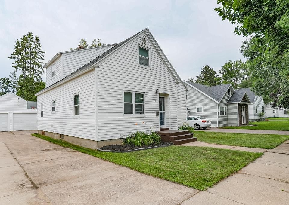 1st image of 916 North 6TH AVENUE