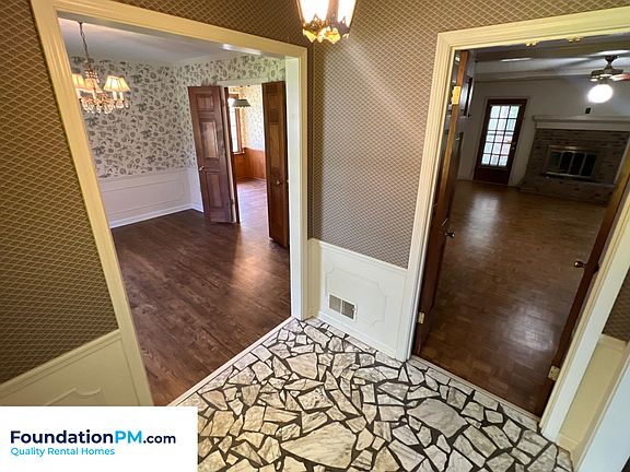 5th image of 2608 Abercorn Cv