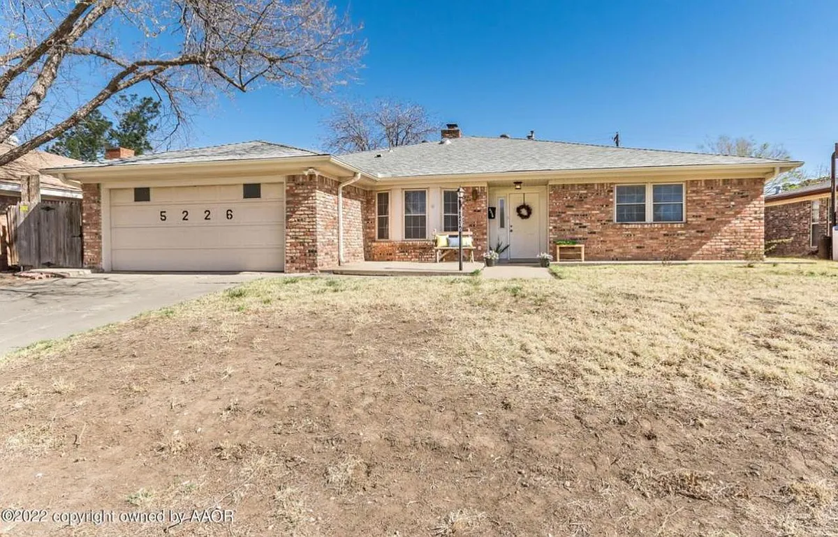 Front of the house - 5226 Zelma St