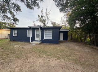 2305 W Maxwell St, Pensacola, FL 32505