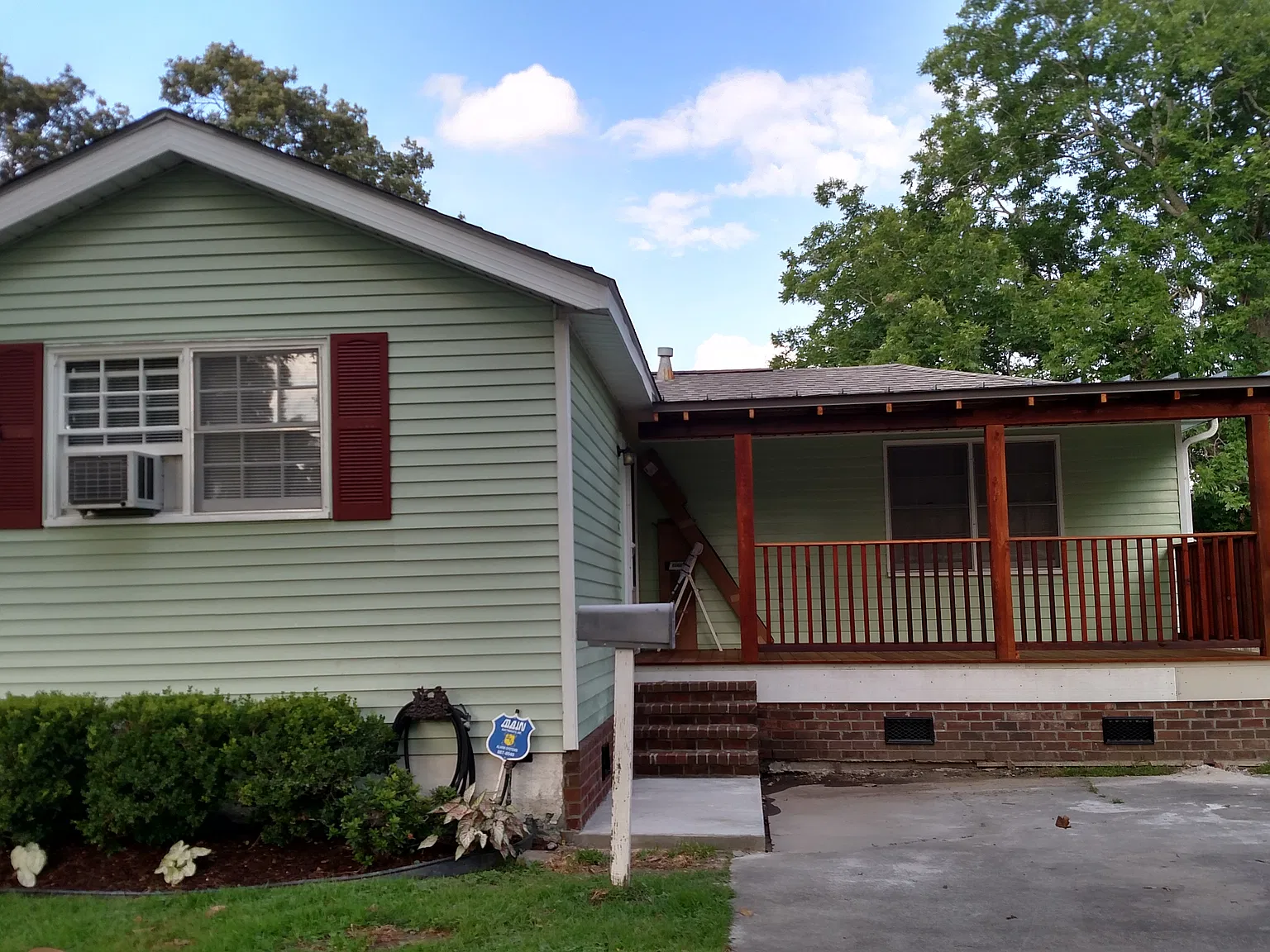 2 bed, 1000 sqft, $2,000 — Photo 1