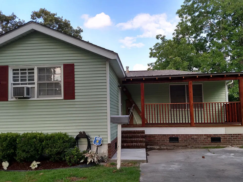 821 Henry Landry Ave