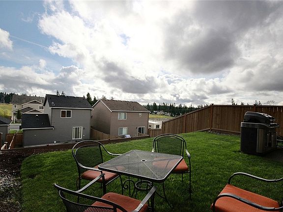 5th image of 20113 18th Avenue Ct E
