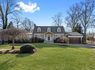 24 Genesee Trl, Harrison, NY 10528