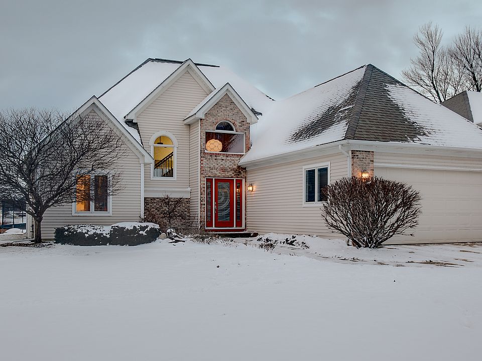 1st image of 1877 Lakeview Dr