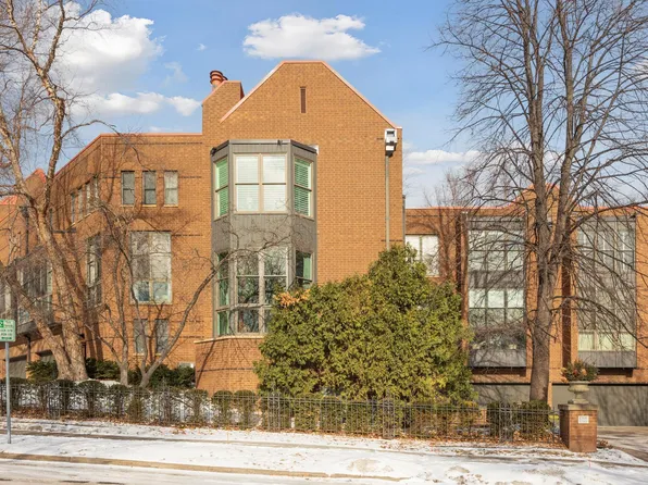 1210 Mount Curve Ave, Minneapolis, MN 55403