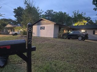 812 Spruce St, Columbus, MS 39702