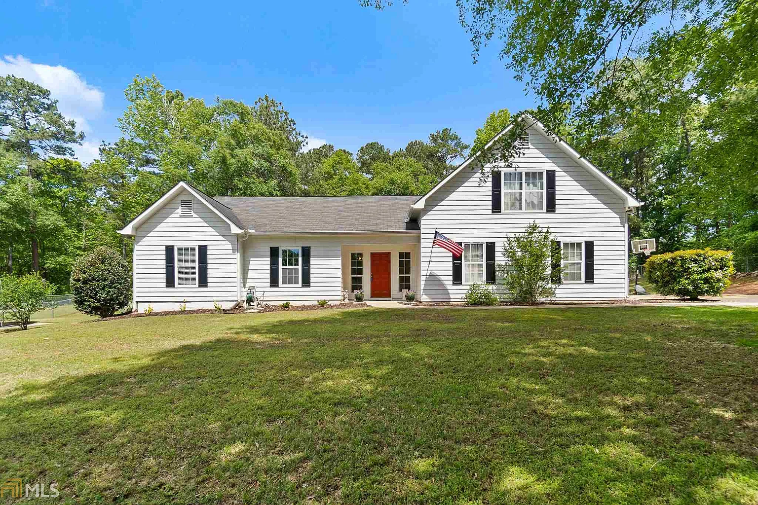 639 Hardwood Ln photo 1