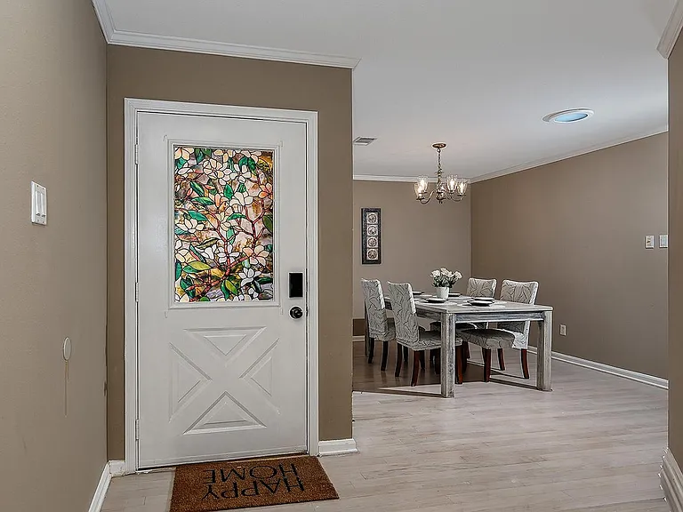 99 N Deerfoot Cir — Photo 3