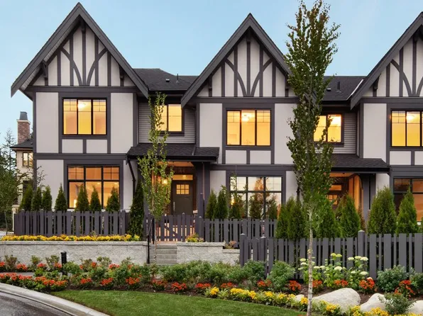 3306 Princeton Ave #4, Coquitlam, BC V3E 0M9