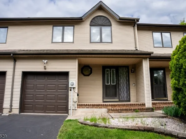5 Elm Ter, Raritan Twp., NJ 08822