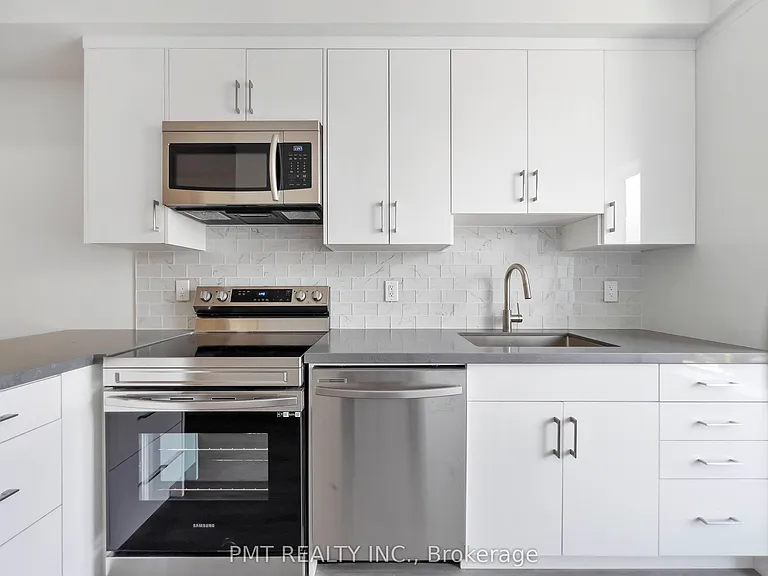 531 Delaware Ave N #1FM — Photo 2