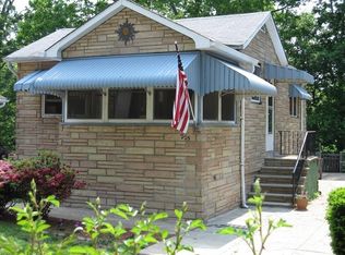 225 Elmira Trl, Hopatcong, NJ 07843