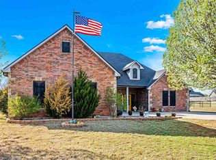 282 NE Road Runner Dr, Fletcher, OK 73541