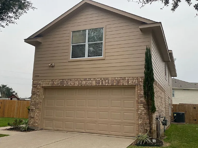 19162 Yellow Thrush Dr — Photo 32