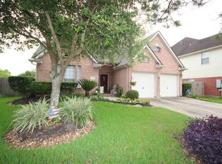 3705 Pine Lake Dr, Pearland, TX 77581