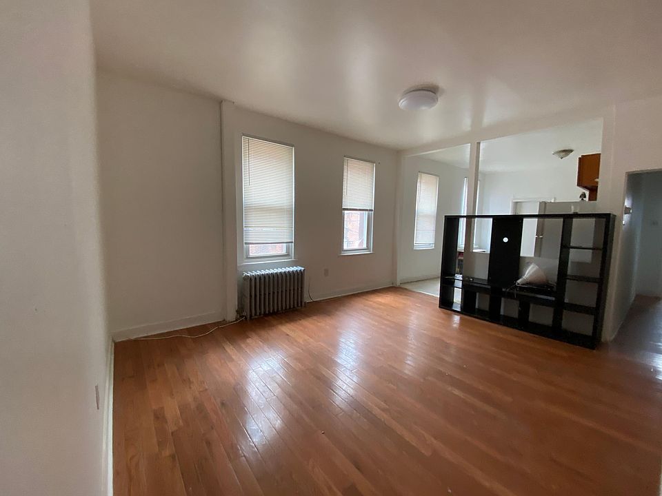 1st image of 2132 S 10th St Floor 2