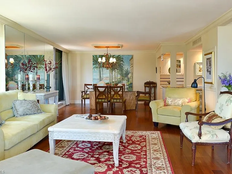 4001 Gulf Shore Blvd N #500 — Photo 4
