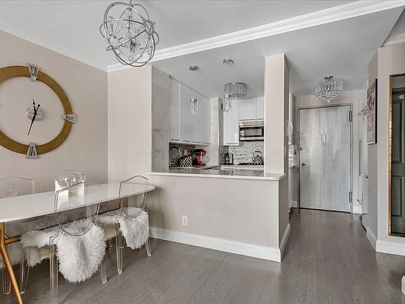 3rd image of 245 E 54th St APT 29B