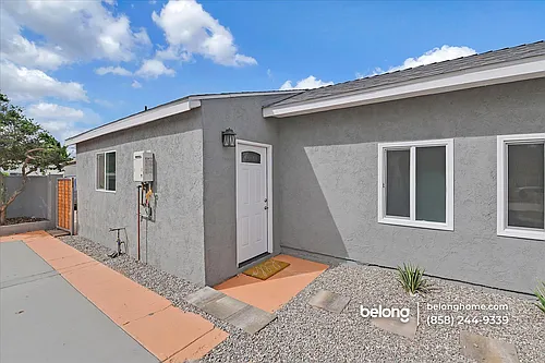 1722 L Ave Photo 1