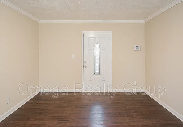 1808 Wilson Dr — Photo 5