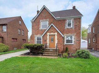 3555 Bainbridge Rd, Cleveland Heights, OH 44118