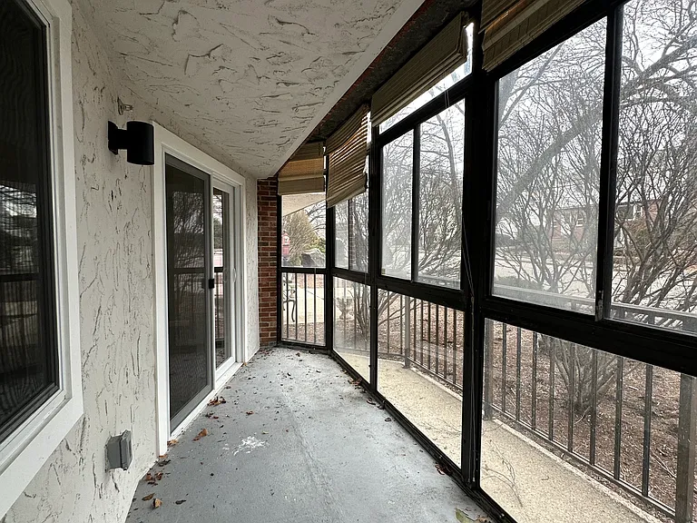 64 Willard St #110 — Photo 13