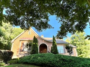 203 Carney Ct, Ball Ground, GA 30107