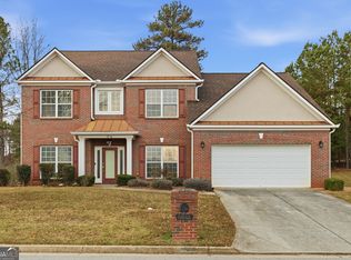 6588 Norcliffe Dr, Stone Mountain, GA 30087