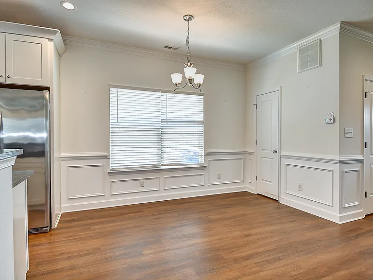 1500 Kingston Ave — Photo 20