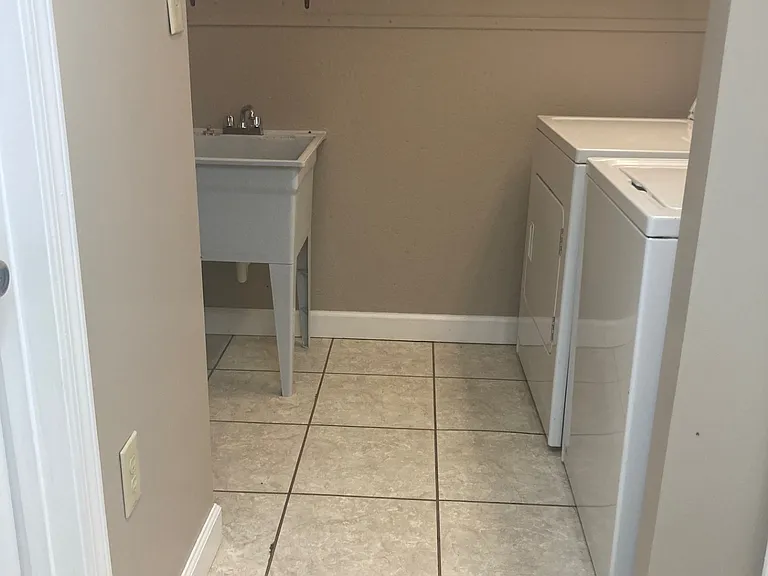 4047 Marthas Vineyard — Photo 17