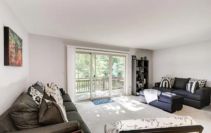 21 Gentry Ct — Photo 1